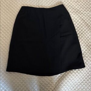 Eddie Bauer Classic Black Mini Skirt